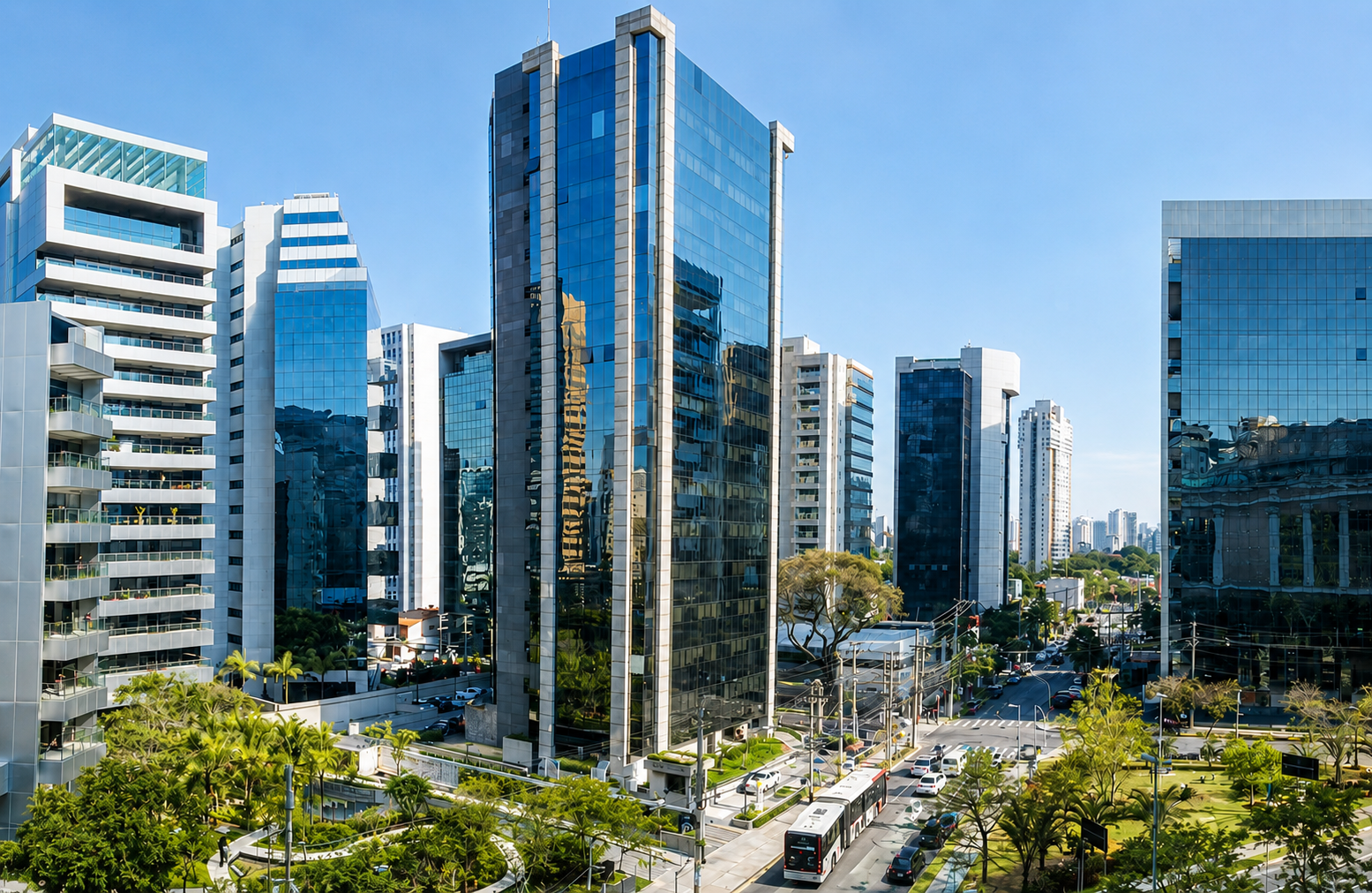 Vila Olímpia — torres e avenida